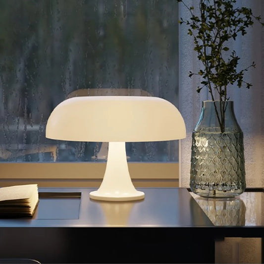 Classic Mushroom Table Lamp – Bauhaus-Inspired Decorative Light for Bedside or Desk