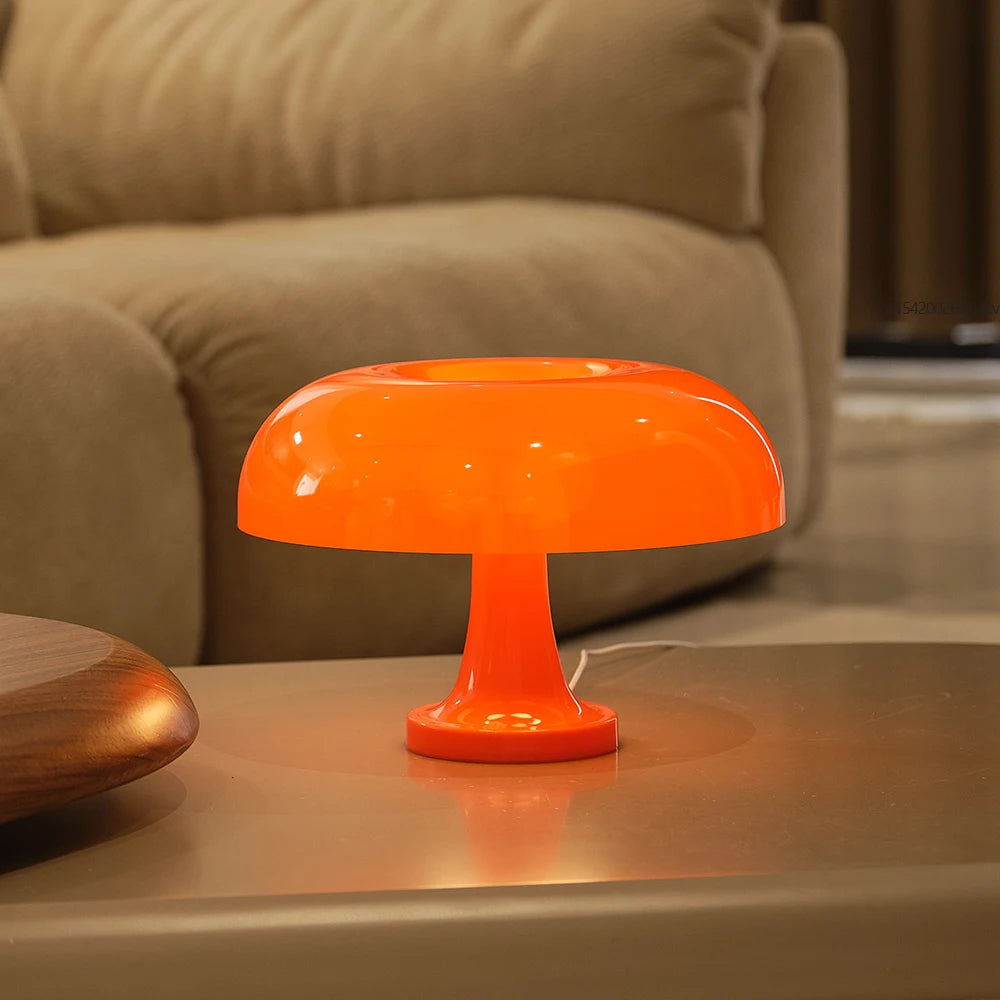 Classic Mushroom Table Lamp – Bauhaus-Inspired Decorative Light for Bedside or Desk