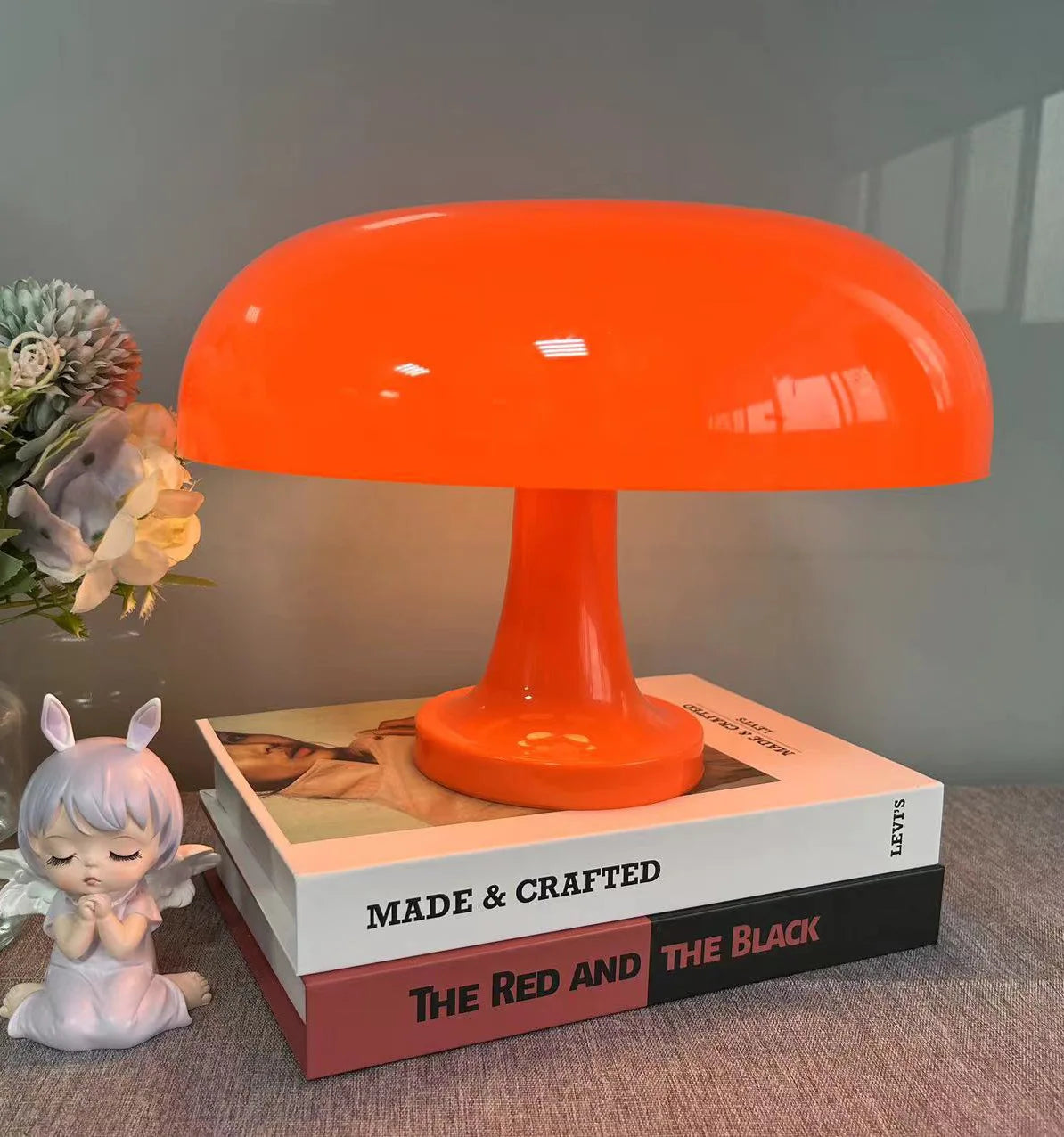 Classic Mushroom Table Lamp – Bauhaus-Inspired Decorative Light for Bedside or Desk