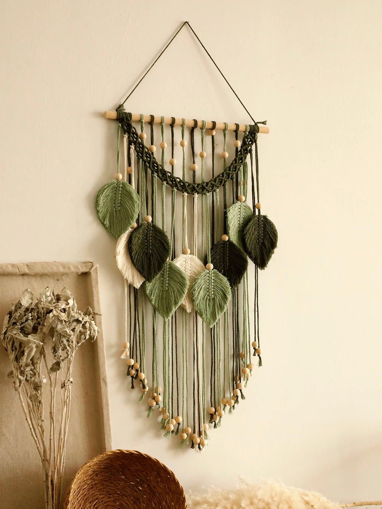 Handmade Macrame Leaf Tapestry – Boho Wall Hanging in Natural Cotton
